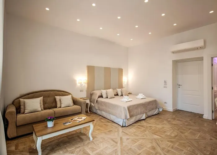 Bed & Breakfast Square