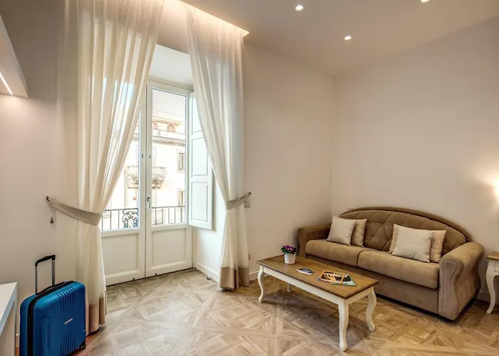 Bed & Breakfast Square 4*