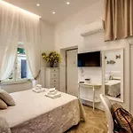 Square 4* سورينتو