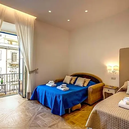 Square 4*