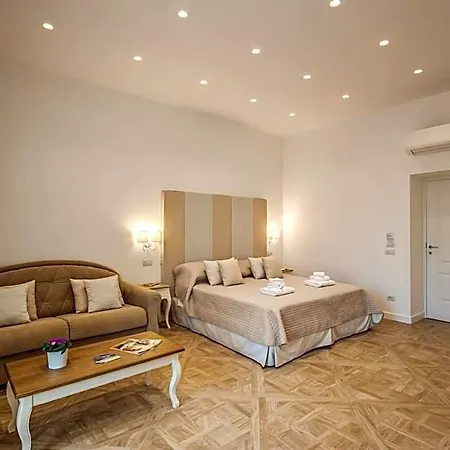 Square 4*