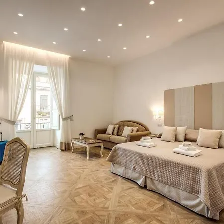 Square Bed and breakfast 4*