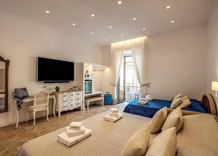 Square 住宿加早餐酒店