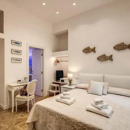 Bed & Breakfast Square